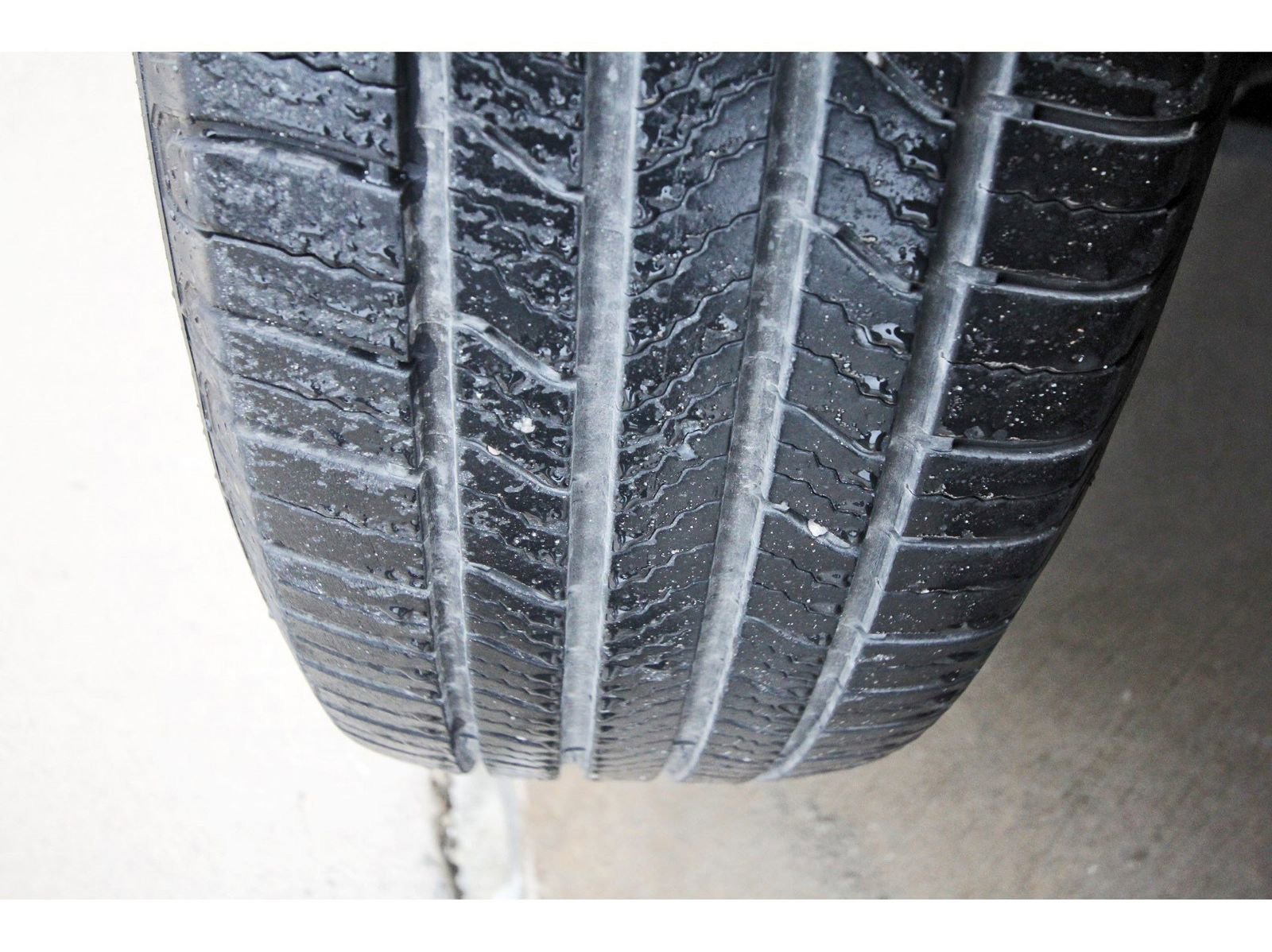 Used 2021 Kia Sorento EX image 32