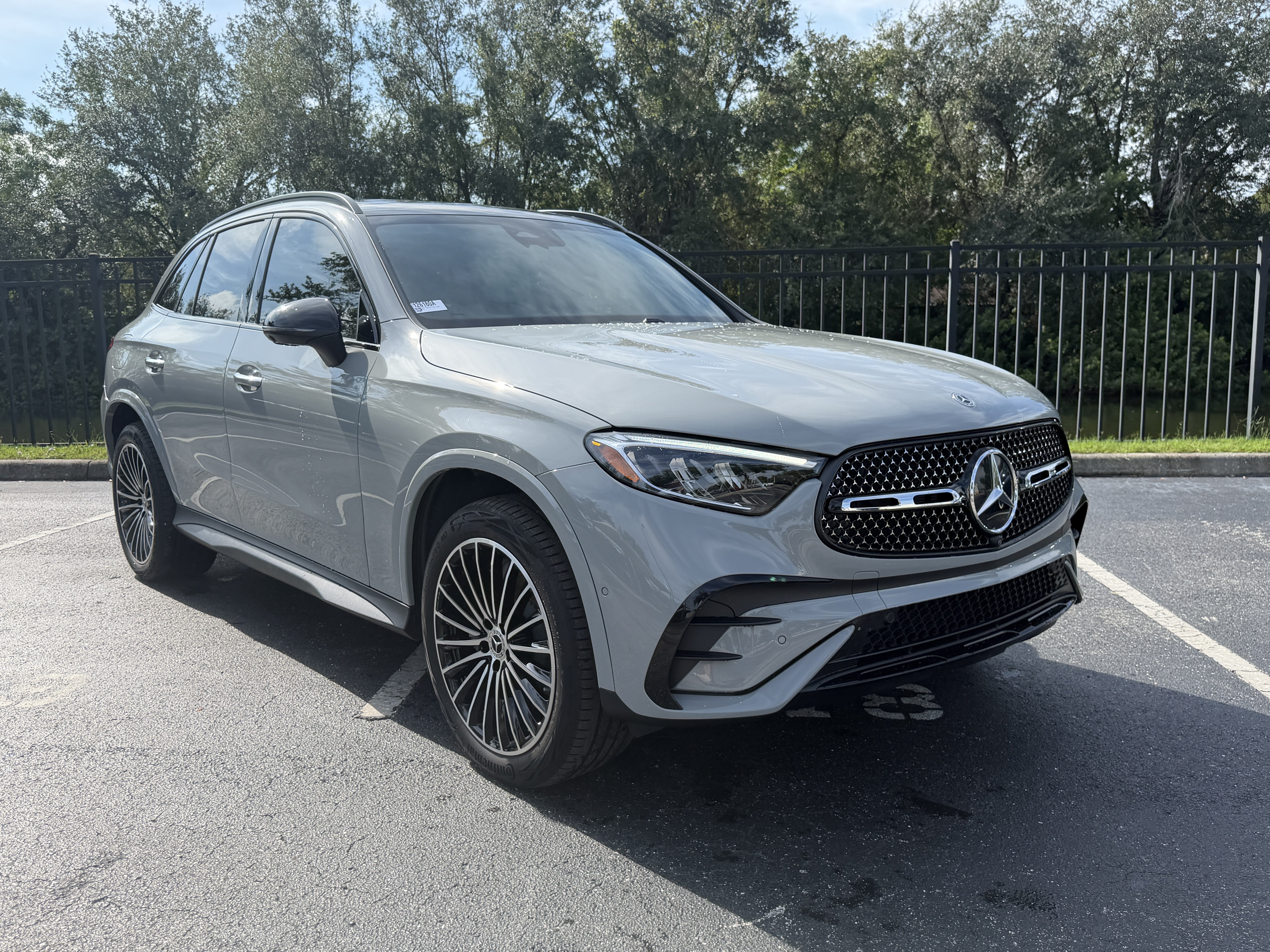 Used 2026 Mercedes-Benz GLC 300 image 8