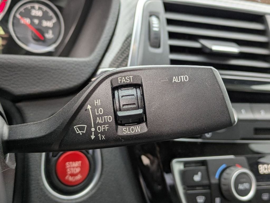 Used 2020 BMW M4 Coupe w/ Competition Package image 23