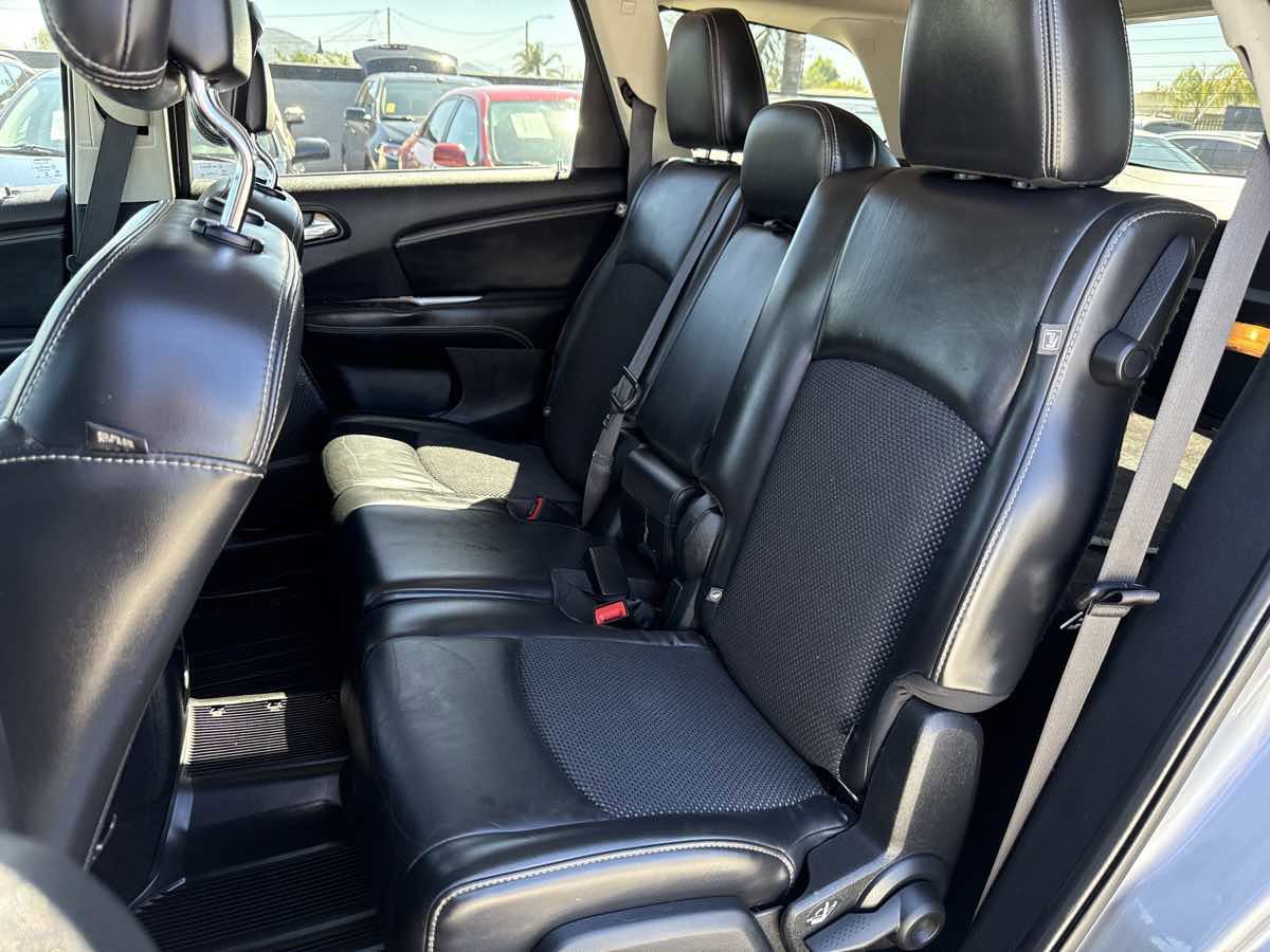 Used 2017 Dodge Journey Crossroad image 11