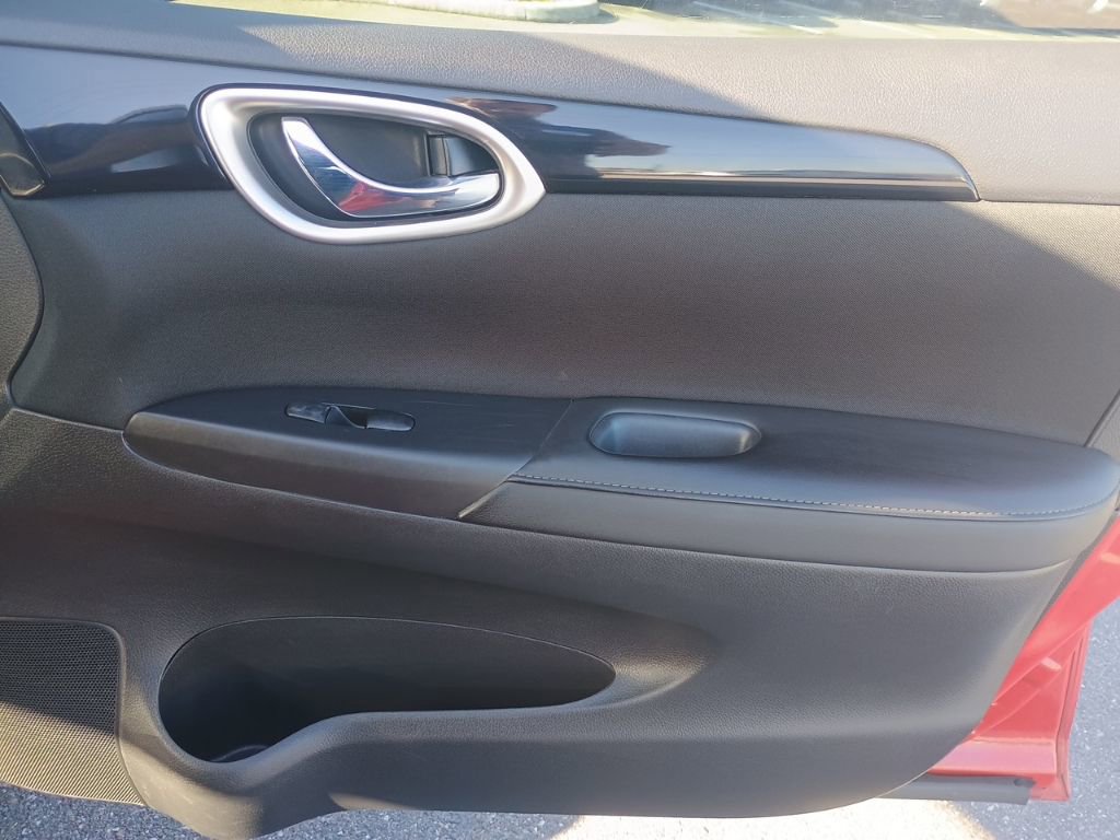 Used 2018 Nissan Sentra SV image 21