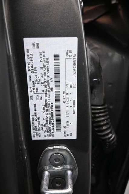 Used 2022 Lincoln Corsair Grand Touring AWD/4WD image 9