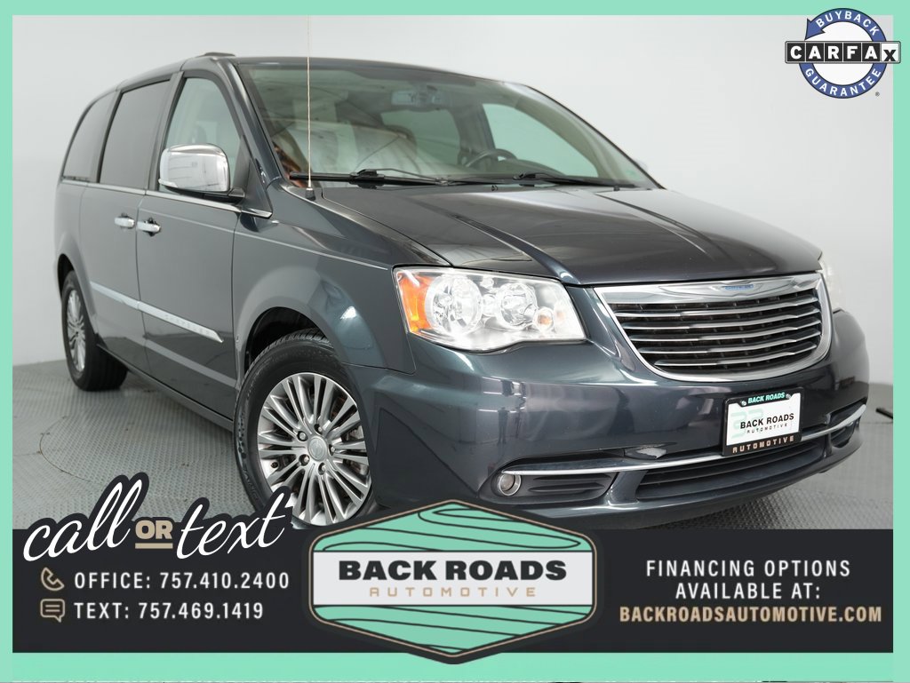 Used 2014 Chrysler Town & Country Touring-L w/ Driver Convenience Group