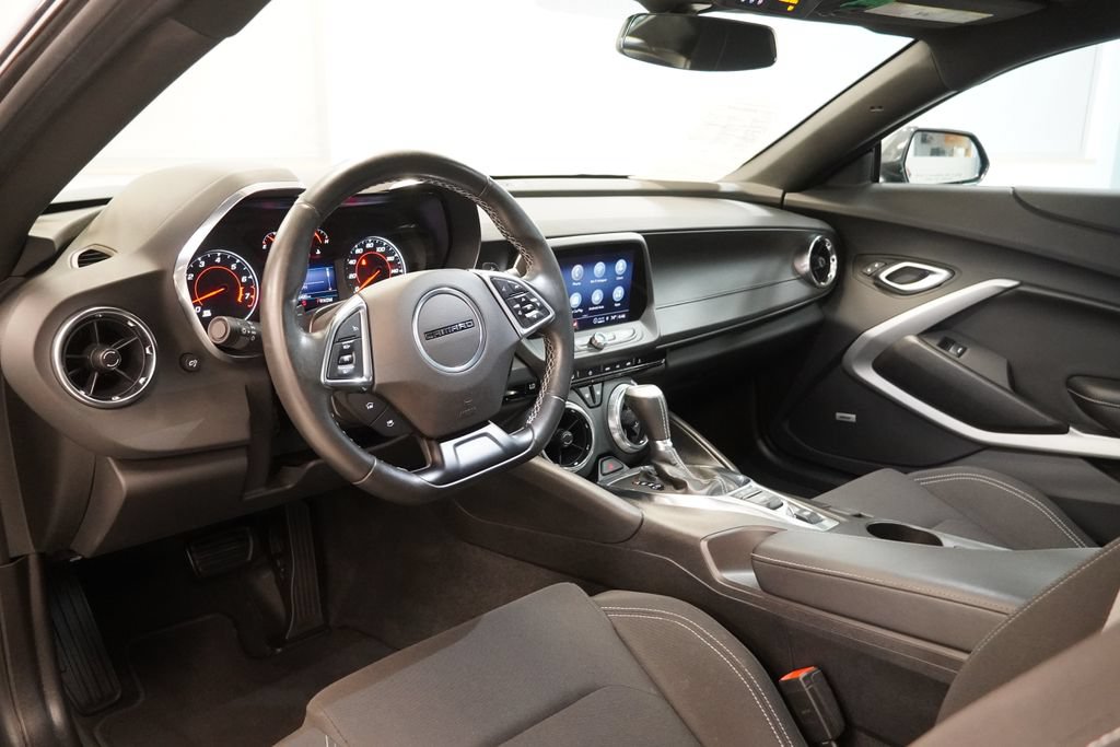 Used 2023 Chevrolet Camaro LT w/ Technology Package RWD image 6