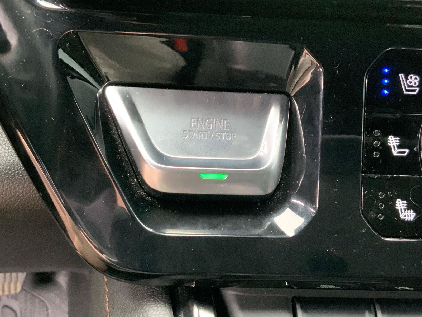 Used 2025 GMC Sierra 2500 AT4 w/ AT4 Premium Plus Package AWD/4WD image 37