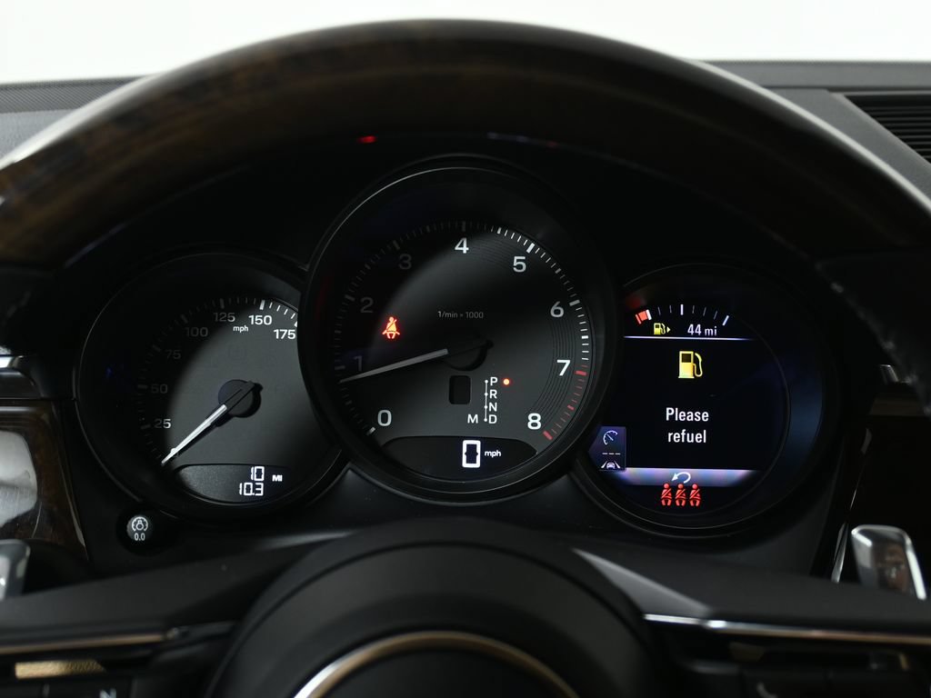 Used 2026 Porsche Macan AWD/4WD image 20