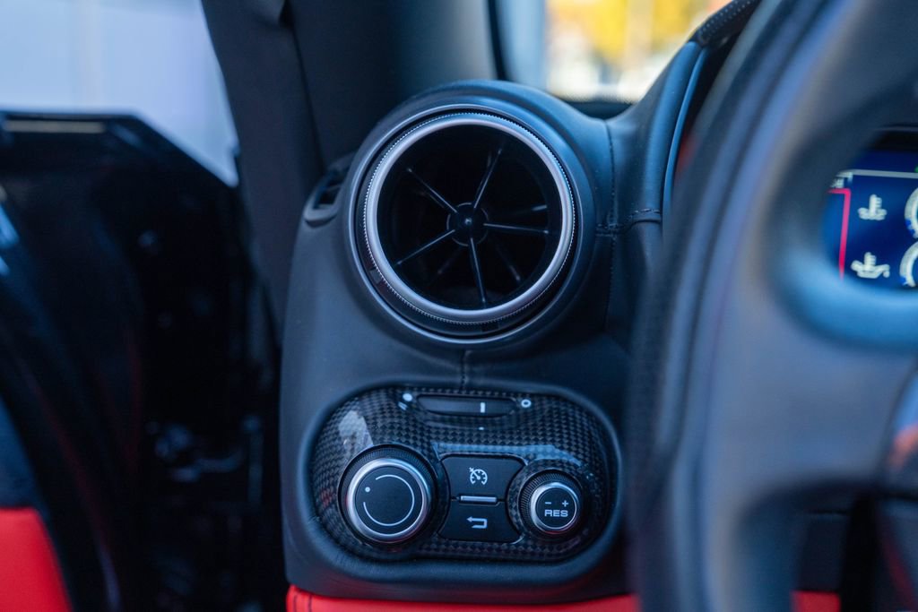 Certified 2022 Ferrari Portofino M image 34