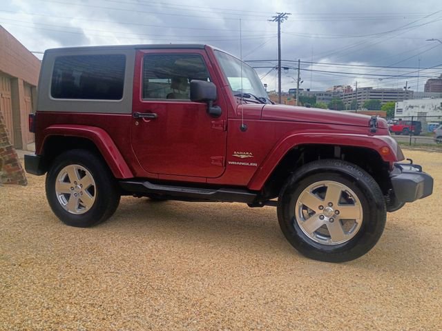 Used 2008 Jeep Wrangler Sahara AWD/4WD image 13
