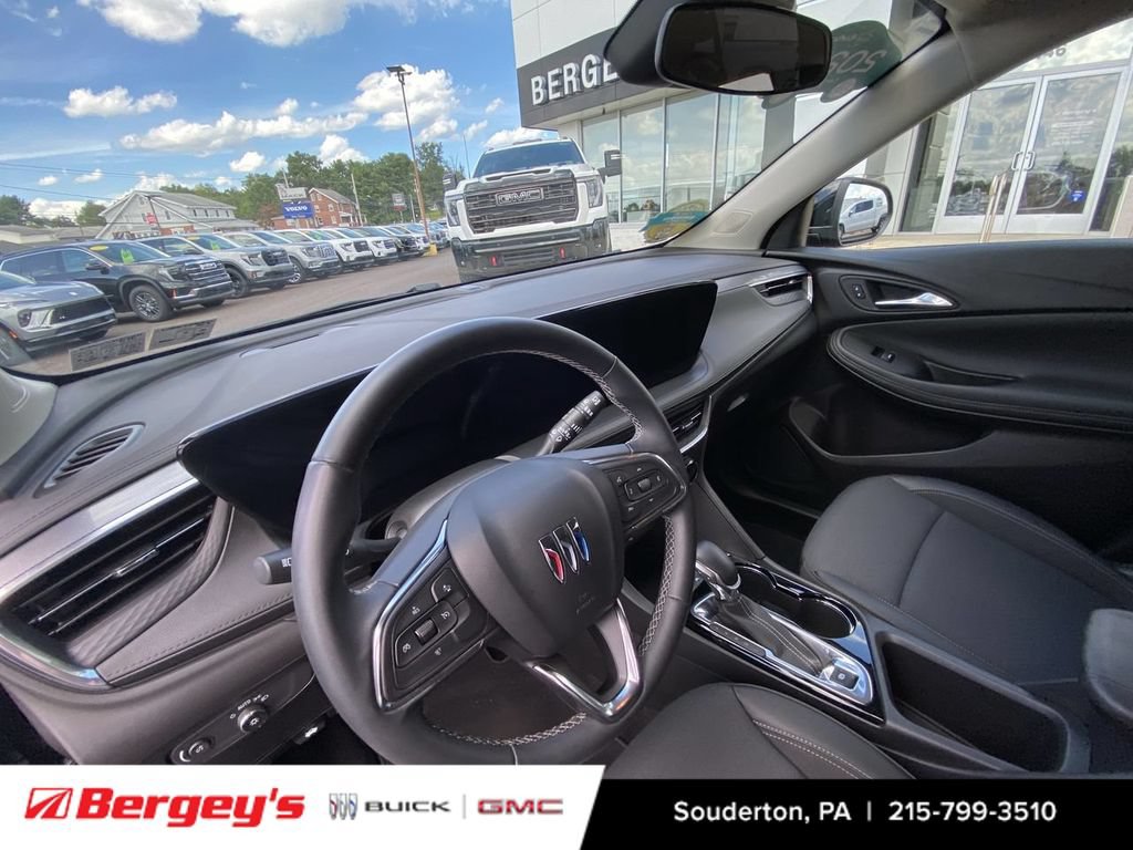 Certified 2024 Buick Encore GX Preferred AWD/4WD image 12