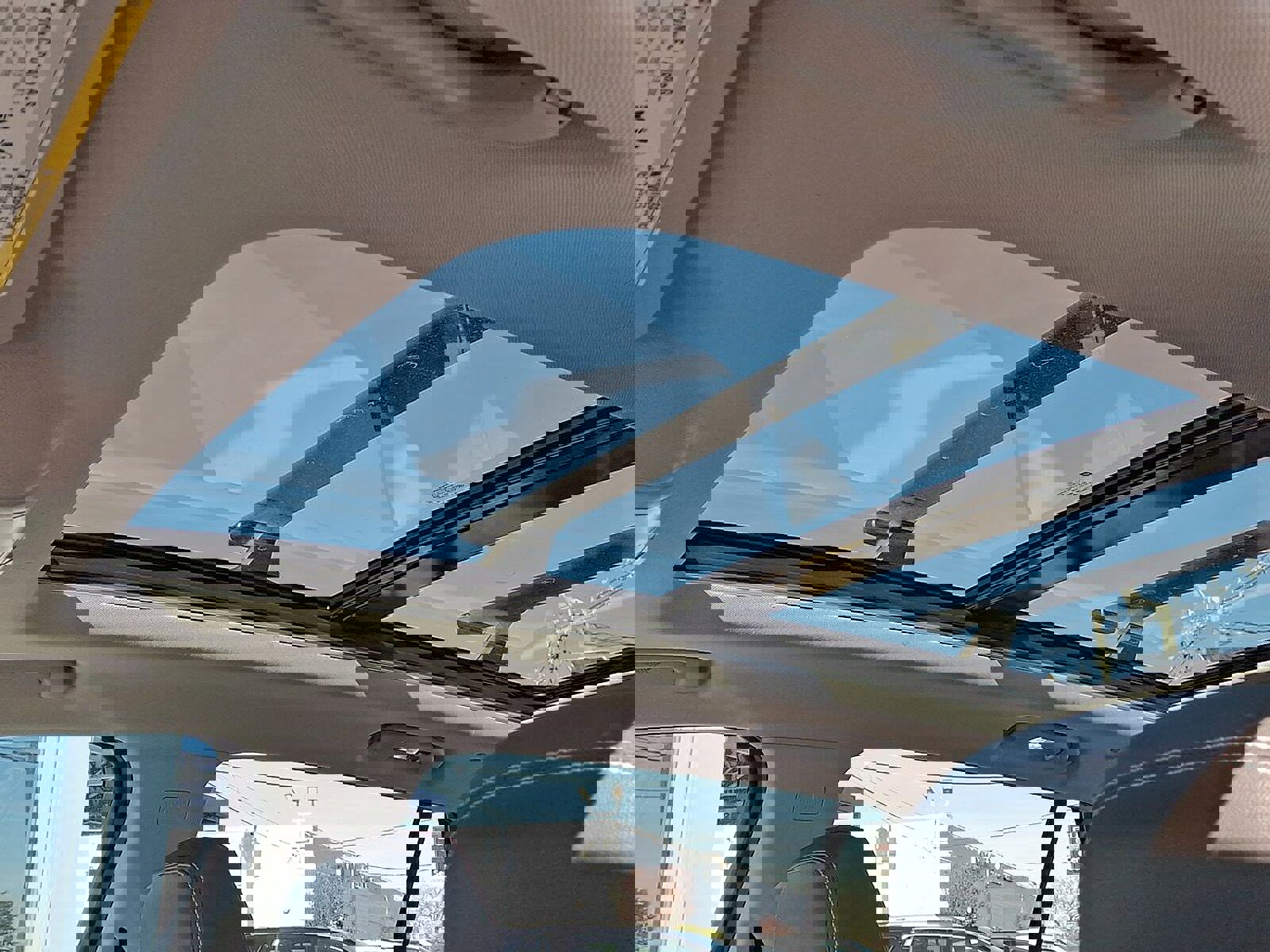 Certified 2023 GMC Terrain SLT w/ Tech Package image 18