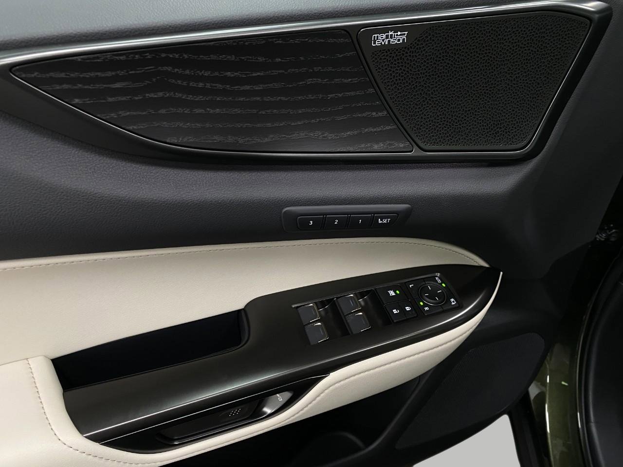 New 2026 Lexus NX 350h AWD w/ Luxury Package image 32