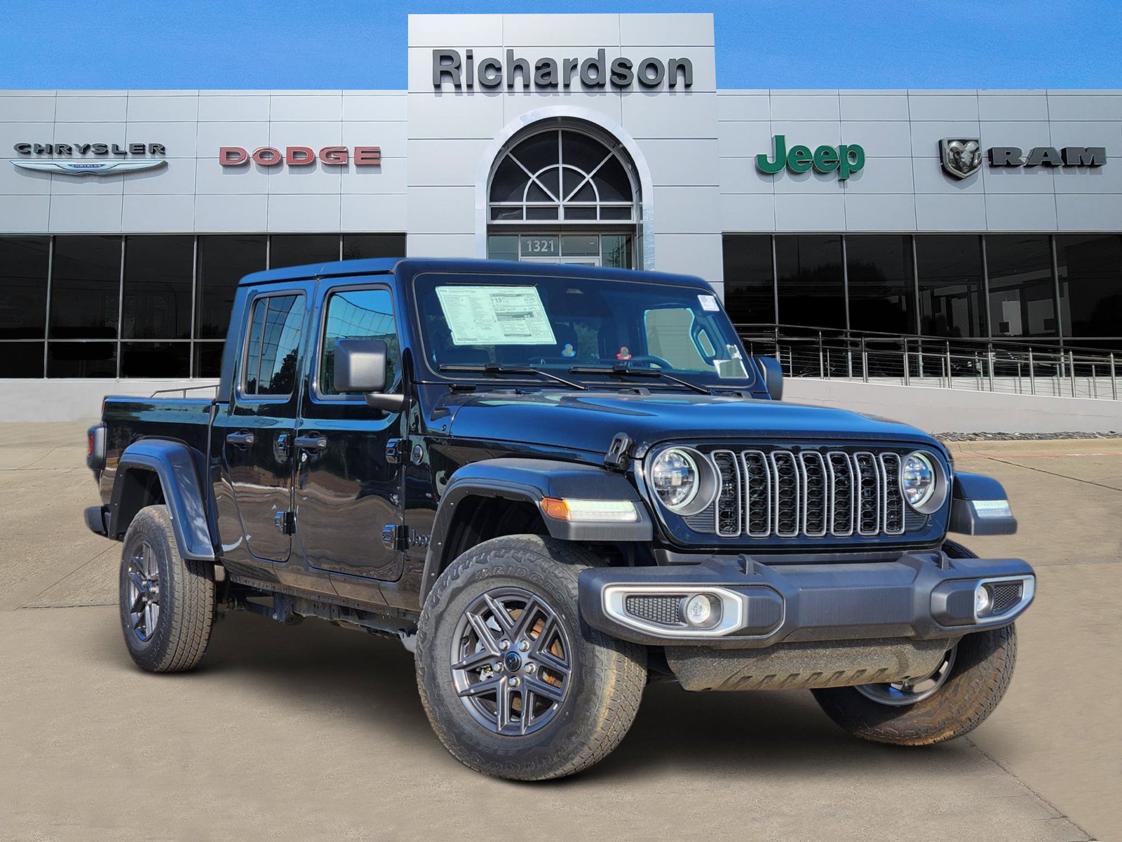 New 2026 Jeep Gladiator Sport AWD/4WD image 1