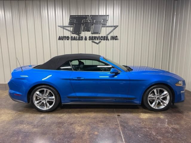Used 2020 Ford Mustang Premium w/ Pony Package RWD image 8