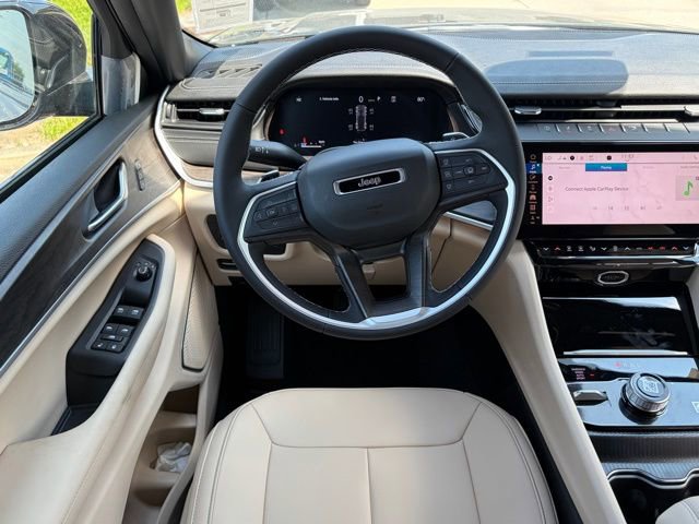 New 2026 Jeep Grand Cherokee Limited AWD/4WD image 35