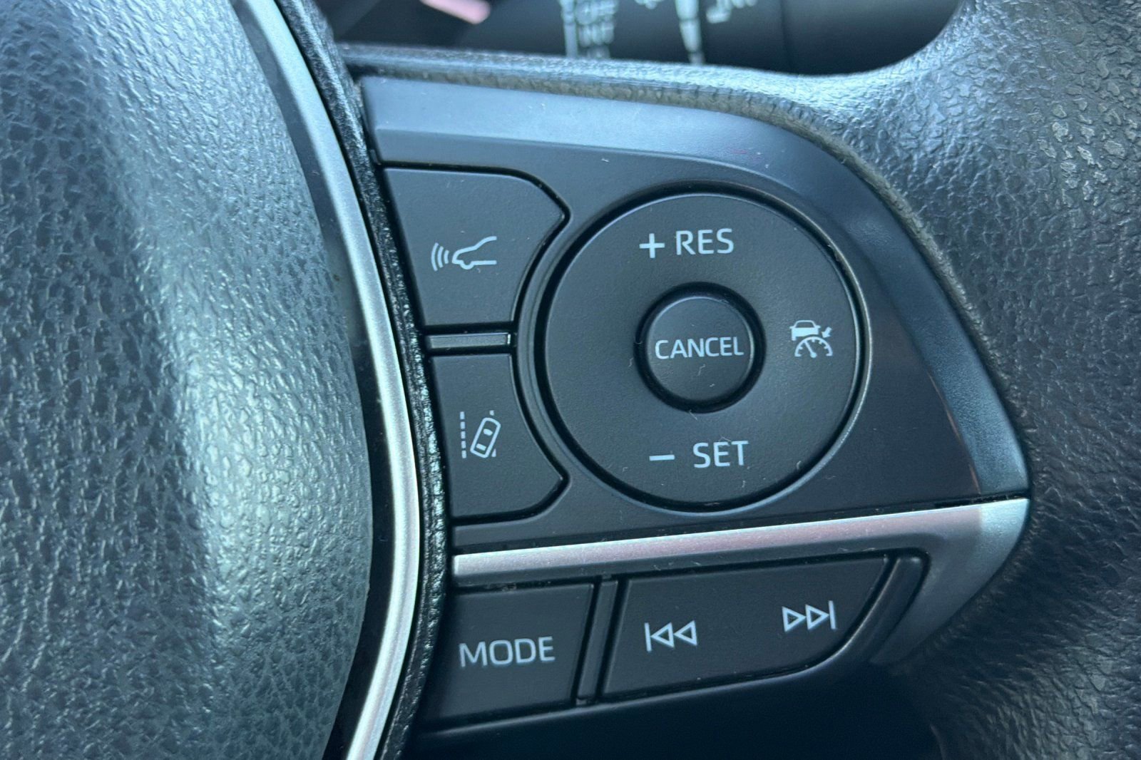 Certified 2023 Toyota Camry LE w/ Convenience Package image 29