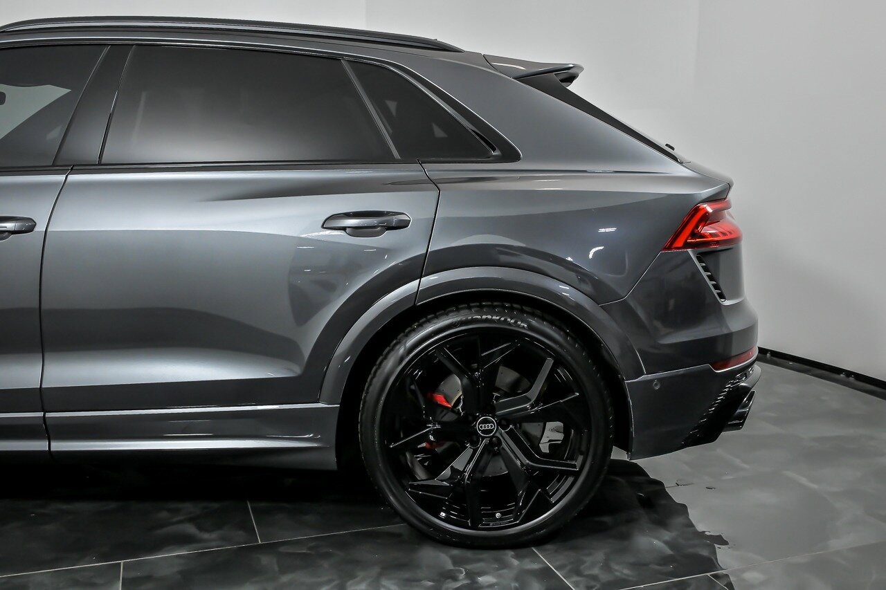 Used 2023 Audi RS Q8 AWD/4WD image 8
