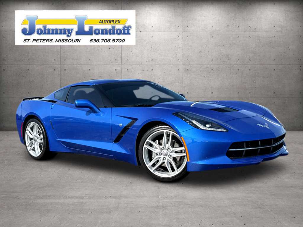 Used 2019 Chevrolet Corvette Stingray Coupe w/ 1LT RWD image 1