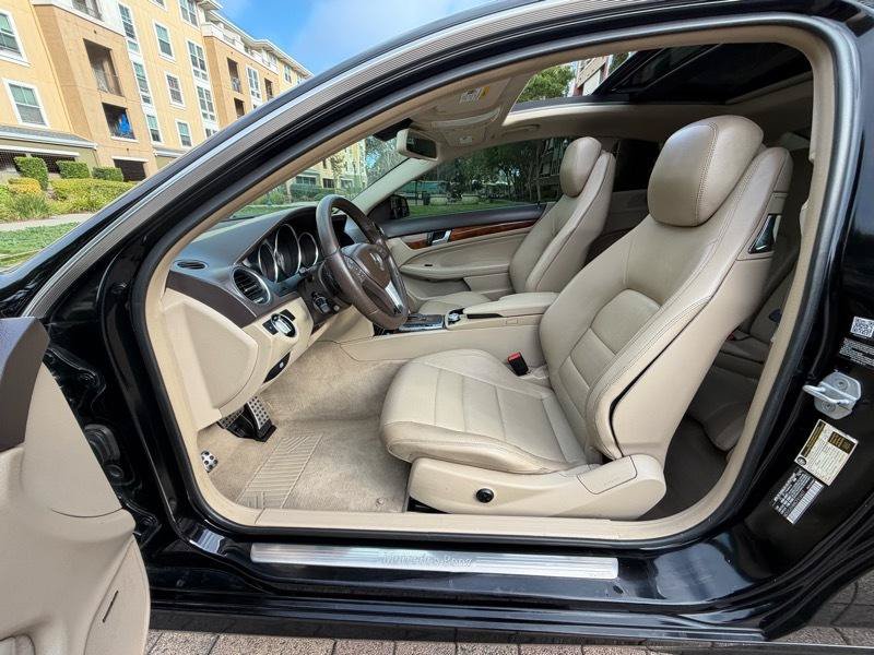 Used 2012 Mercedes-Benz C 350 Coupe image 31