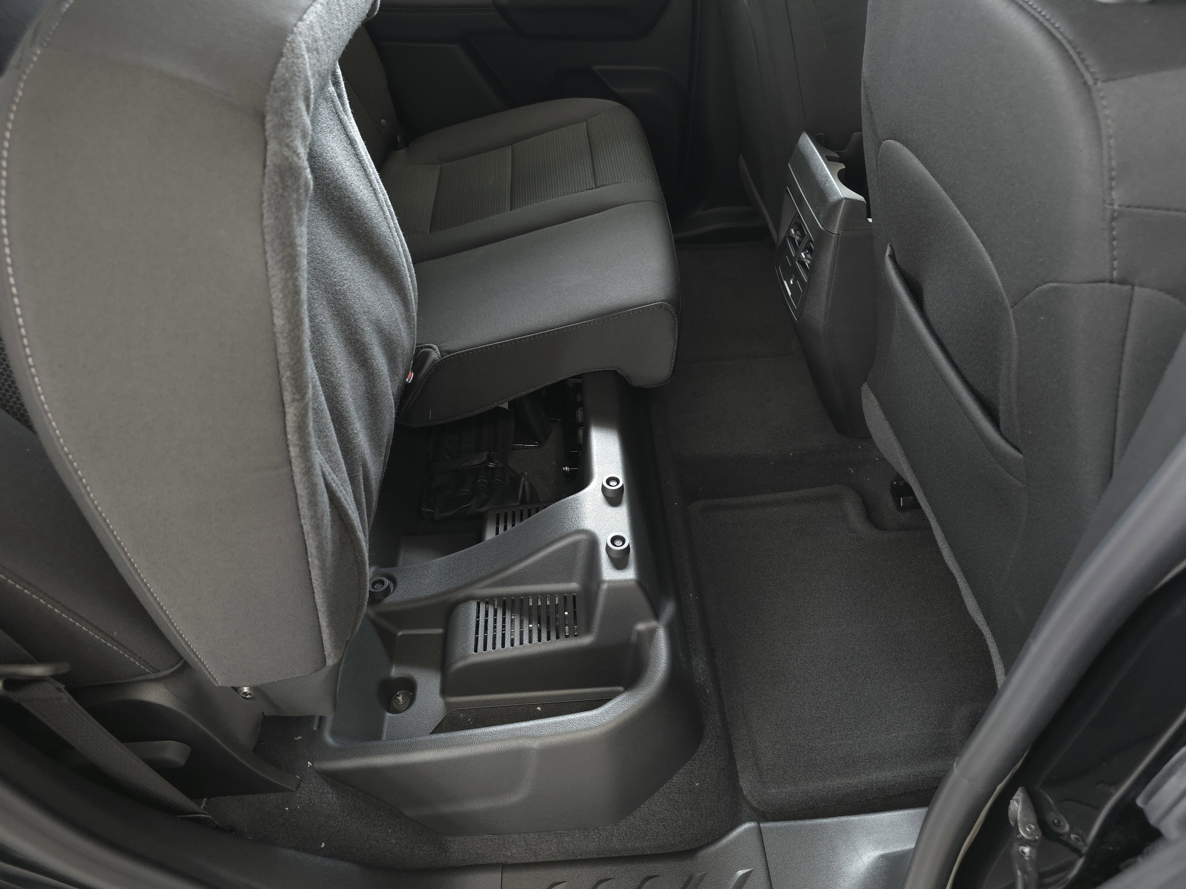 New 2026 GMC Canyon Elevation RWD image 32