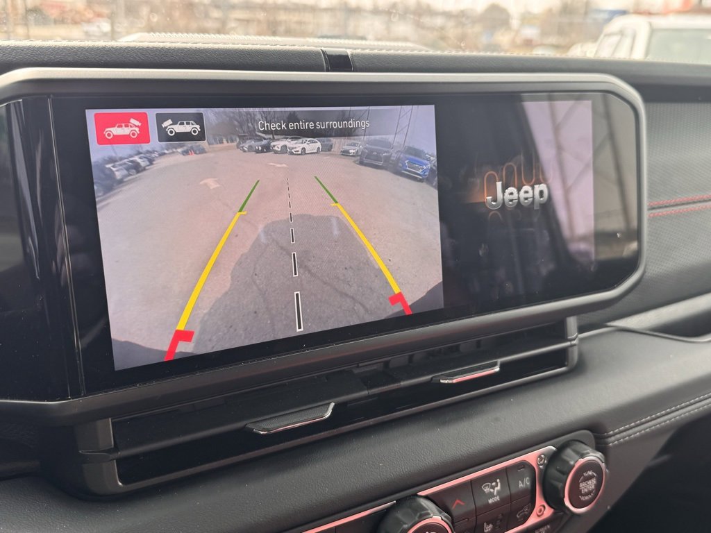 Used 2024 Jeep Wrangler Rubicon 392 image 22