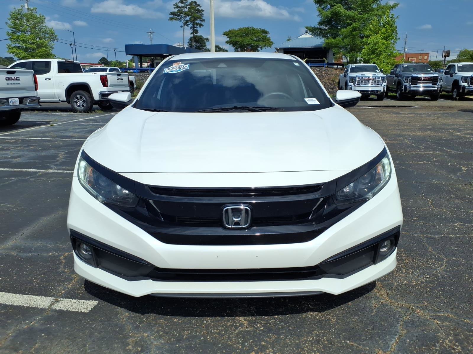 Used 2021 Honda Civic Sport image 2