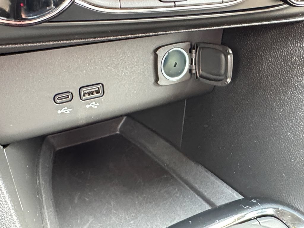 Used 2026 Buick Encore GX Preferred AWD/4WD image 28