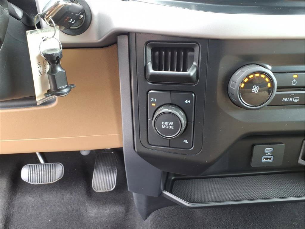 Used 2023 Ford F150 XLT AWD/4WD image 28