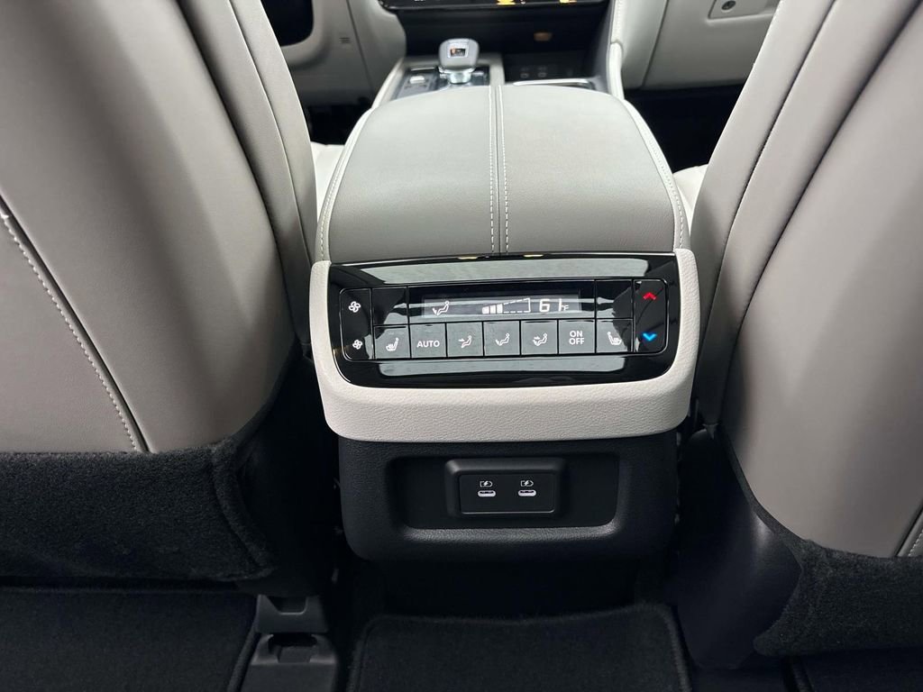 New 2026 INFINITI QX60 Luxe w/ Cargo Package image 9