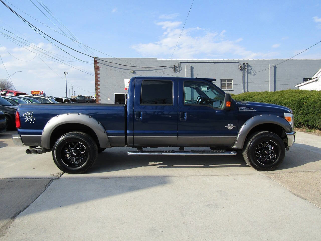 Used 2011 Ford F250 Lariat w/ Lariat Interior Pkg image 5