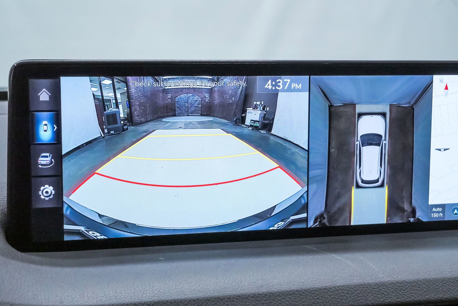 Certified 2023 Genesis GV70 2.5T Advanced w/ Advanced Package image 24