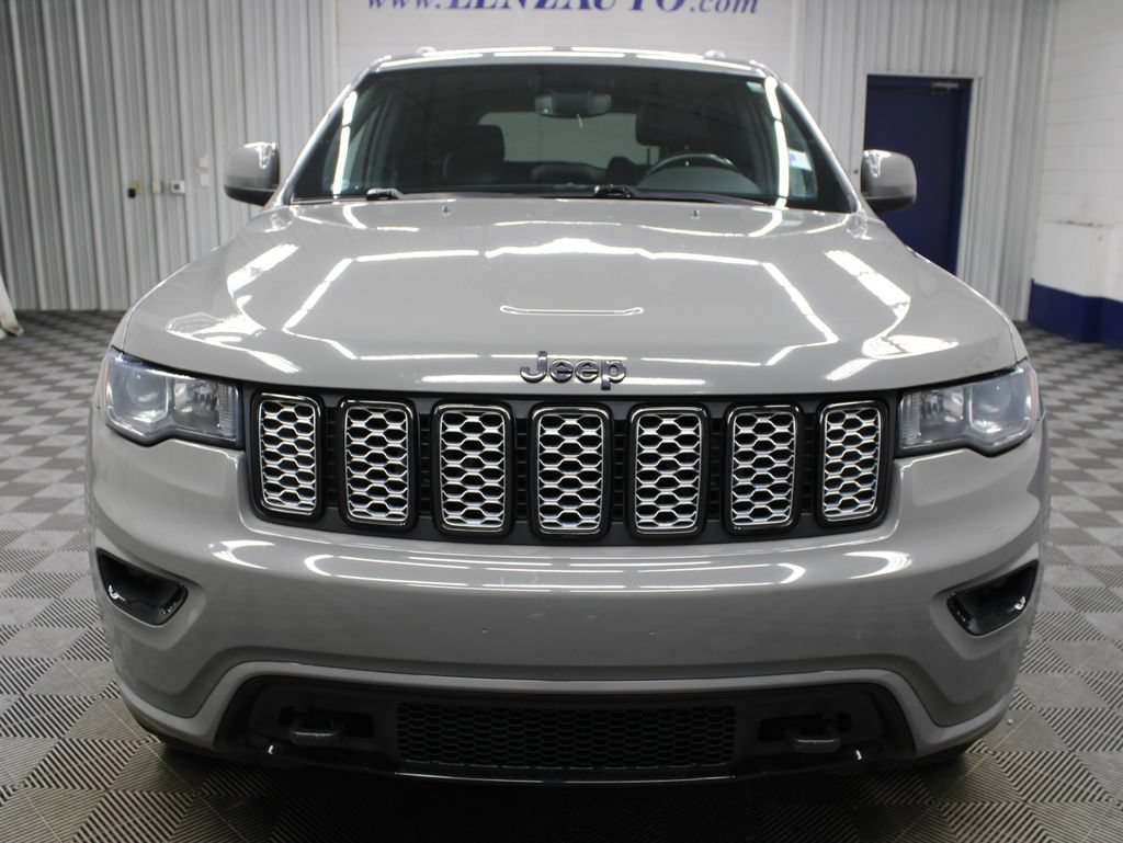 Used 2021 Jeep Grand Cherokee Altitude AWD/4WD image 48