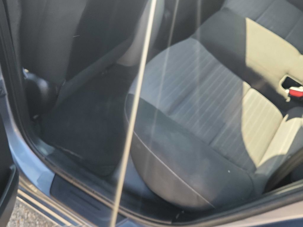 Used 2018 Kia Forte S image 7