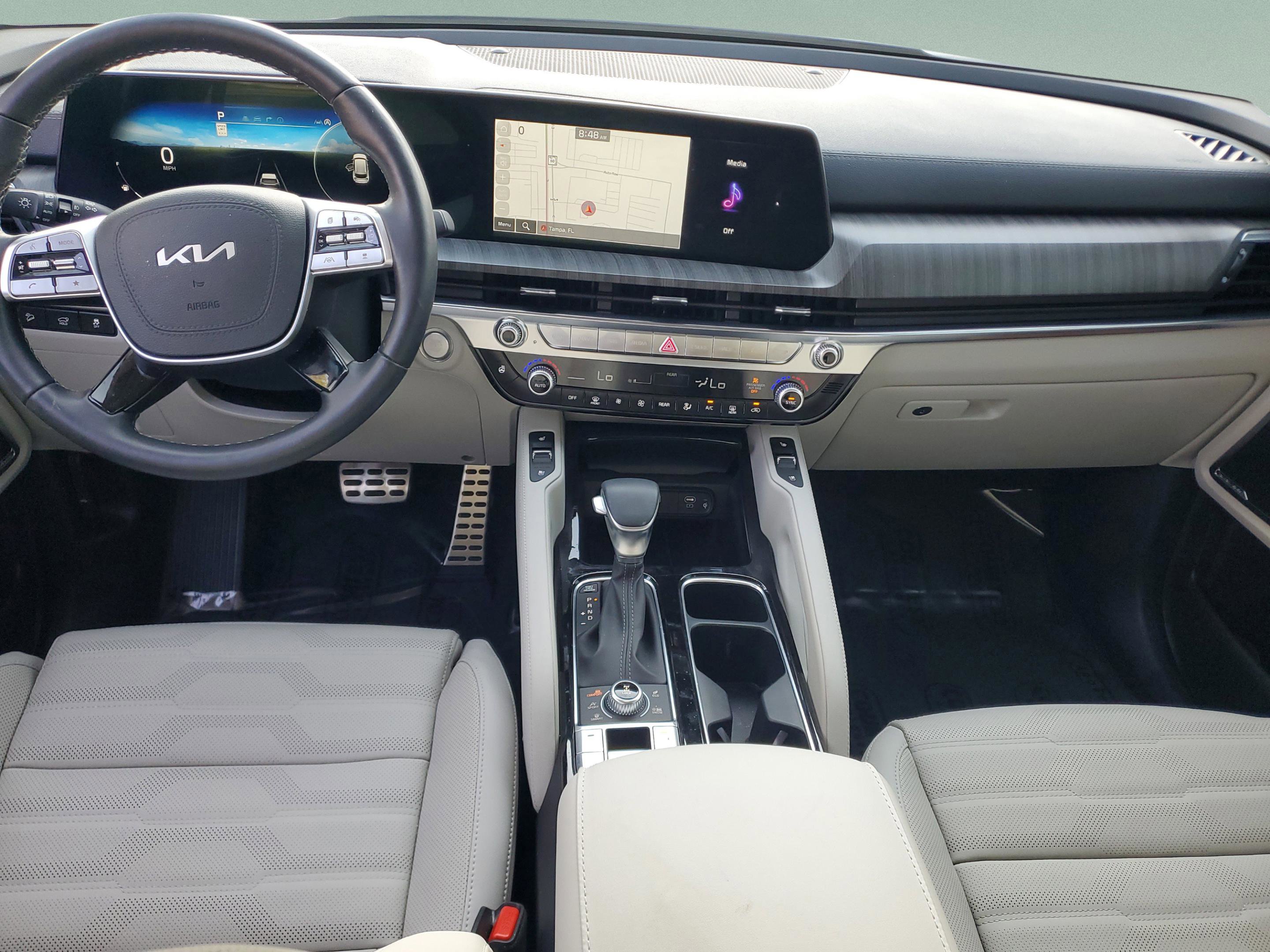 Used 2025 Kia Telluride SX Prestige image 13