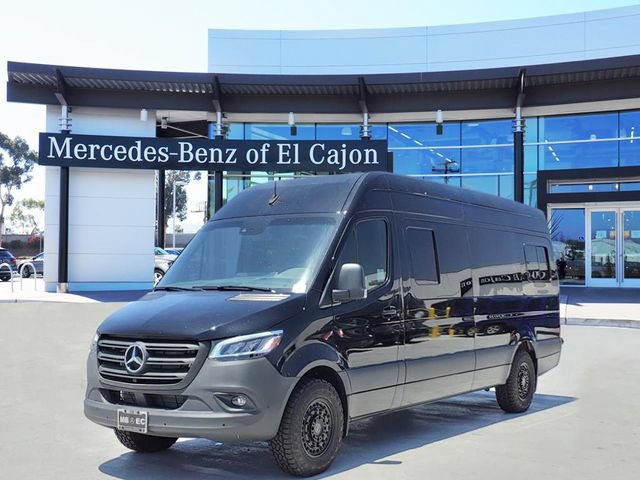 Used 2023 Mercedes-Benz Sprinter 2500 image 1