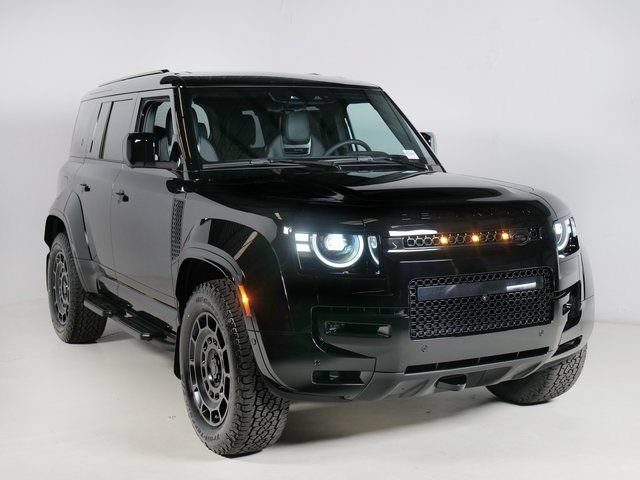 New 2026 Land Rover Defender 110 AWD/4WD image 10