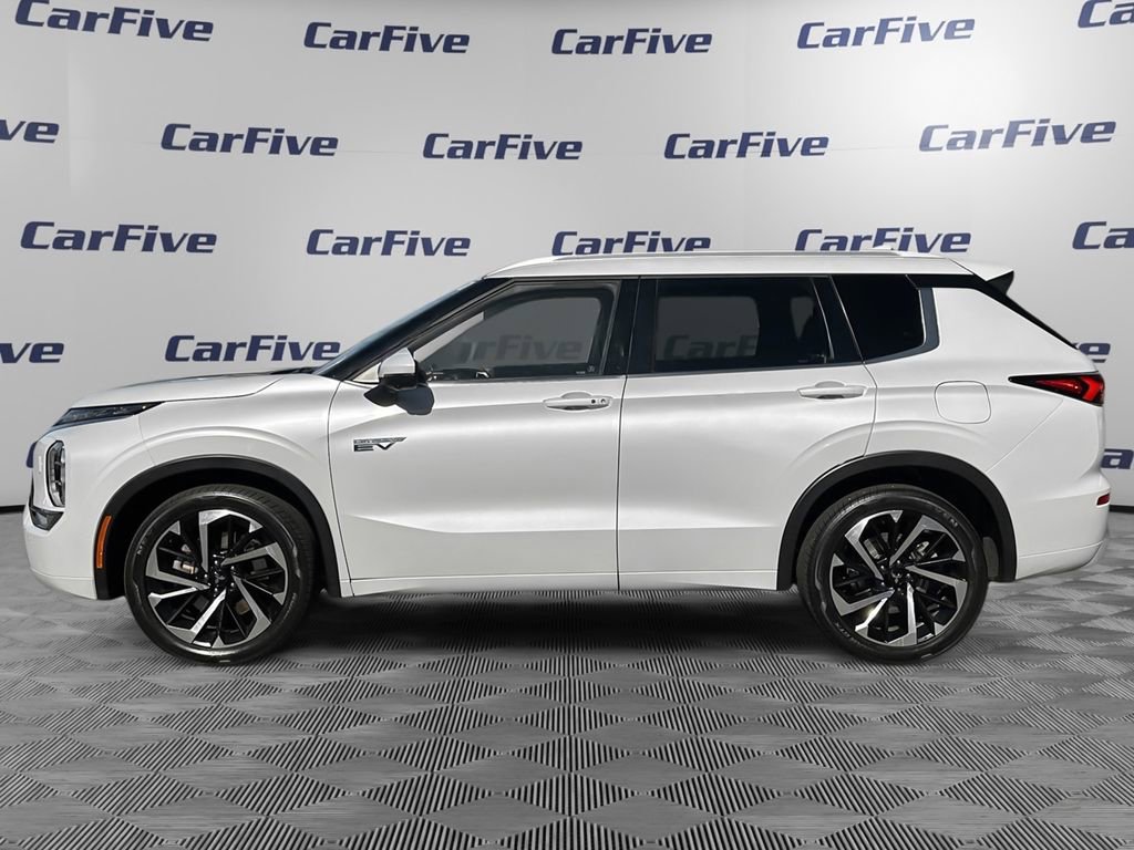 Used 2023 Mitsubishi Outlander SEL image 2