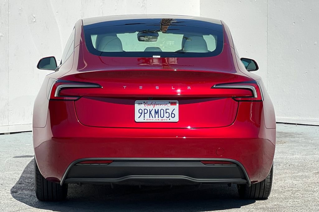 Used 2024 Tesla Model 3 Standard Range image 4