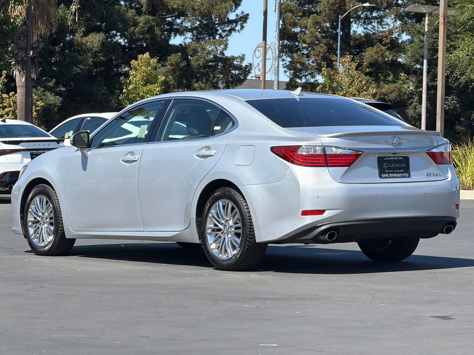 Used 2013 Lexus ES 350 w/ Premium Pkg FWD image 7