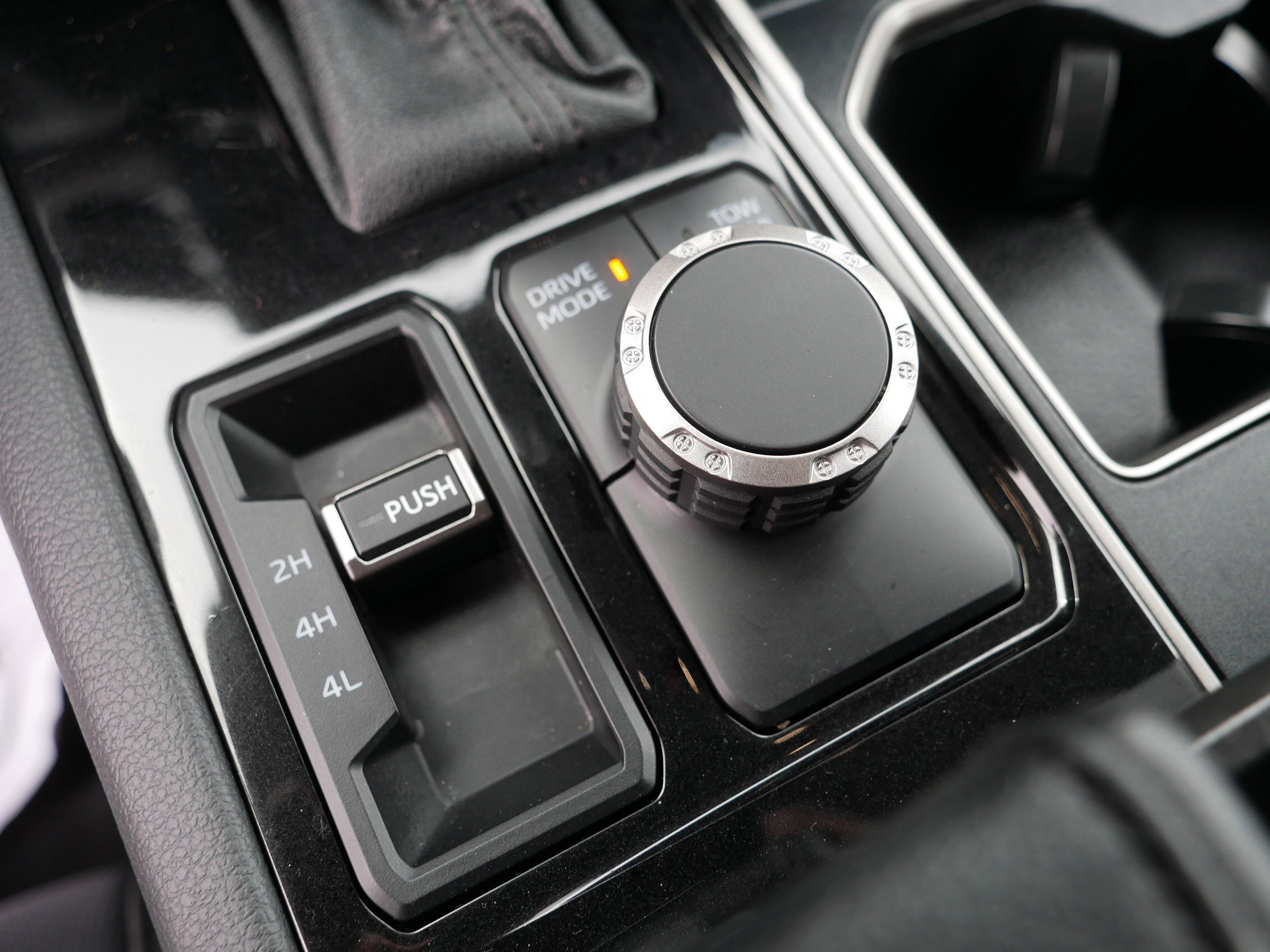 Used 2022 Toyota Tundra Limited image 31