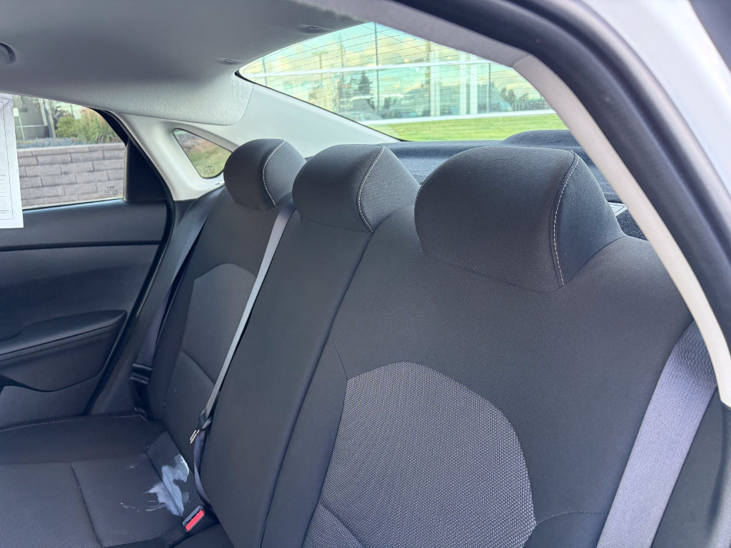 Used 2024 Kia Forte LXS w/ LXS Technology Package FWD image 12