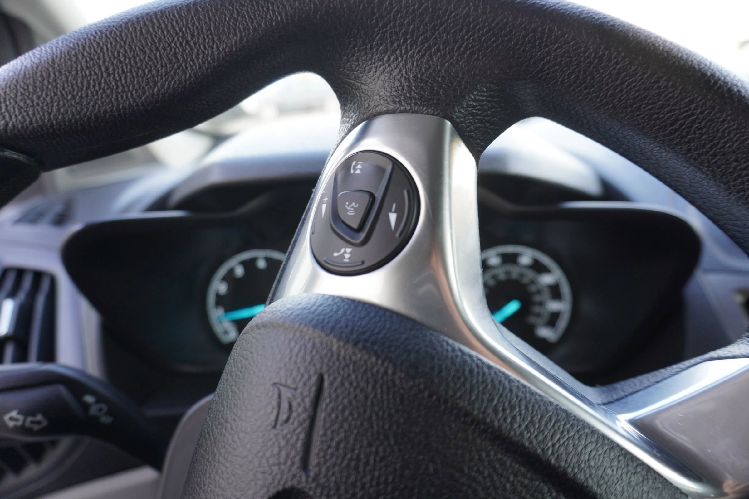 Used 2022 Ford Transit Connect XL image 23