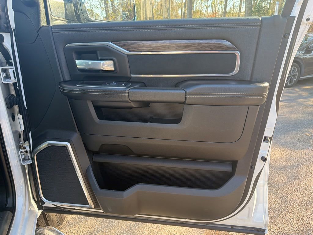 Used 2021 RAM 2500 Laramie image 30
