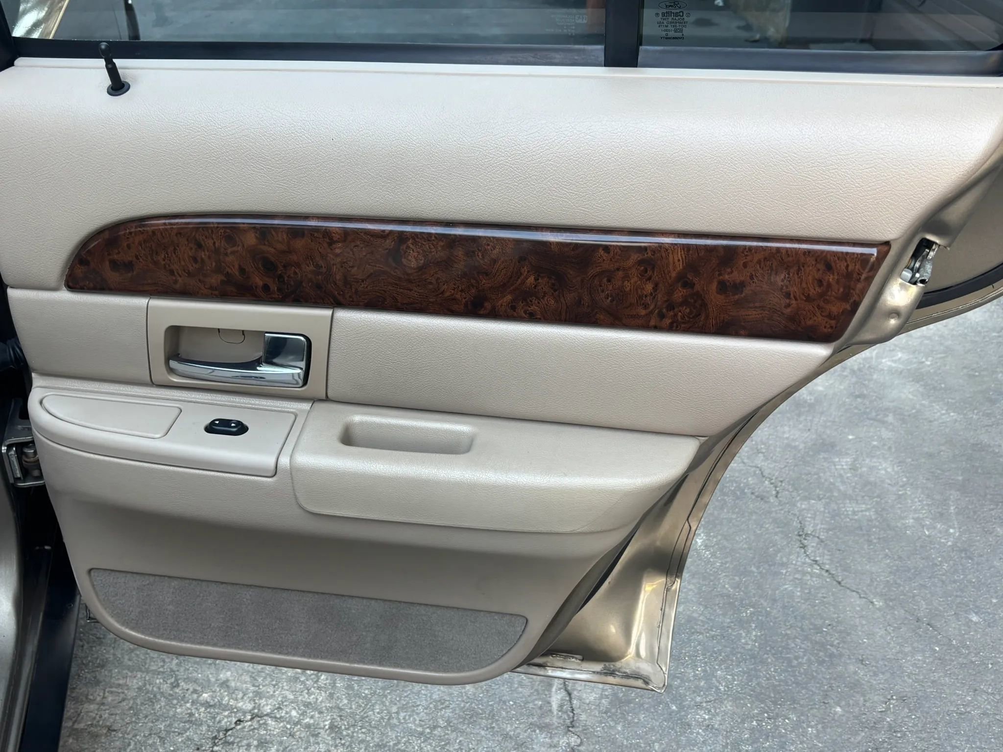 Used 2005 Mercury Grand Marquis GS image 15