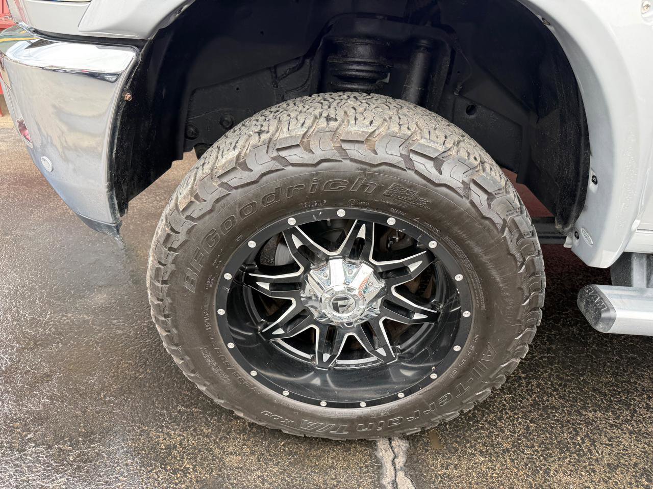Used 2017 RAM 2500 Limited AWD/4WD image 16