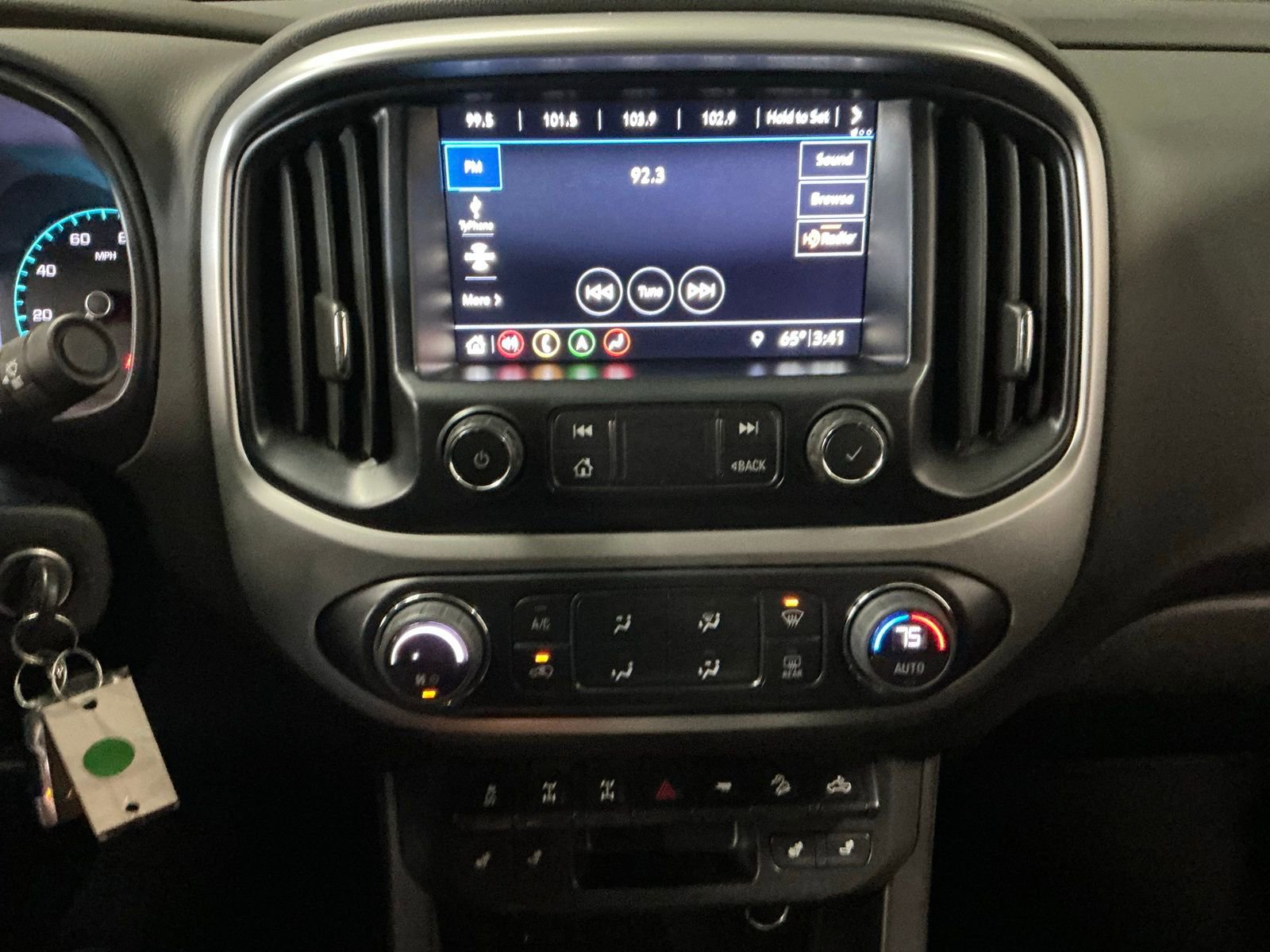 Used 2019 Chevrolet Colorado ZR2 image 23