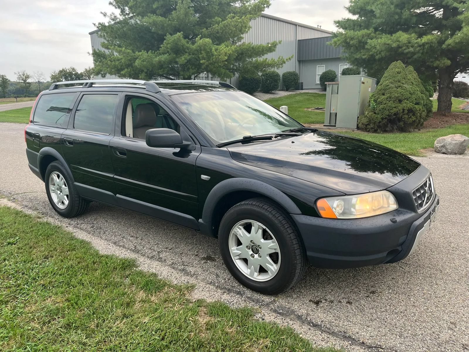Used 2006 Volvo XC70 Ocean Race Edition AWD/4WD image 3