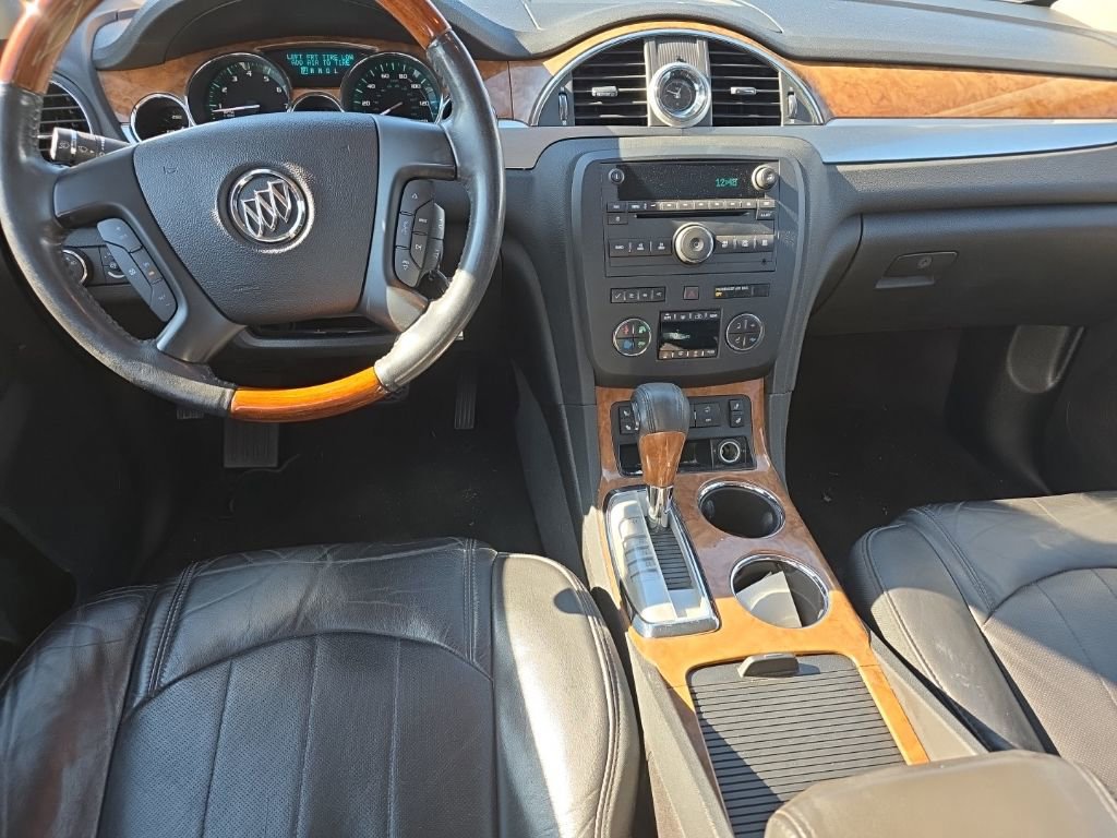 Used 2011 Buick Enclave CXL image 20