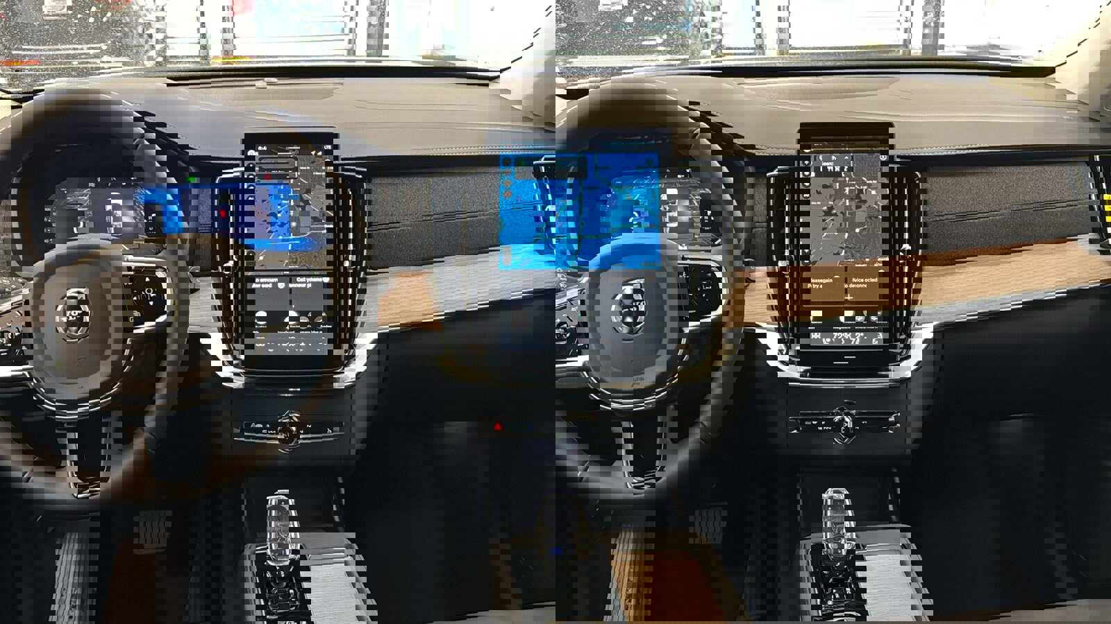 New 2026 Volvo XC90 B5 Core w/ Protection Package image 11