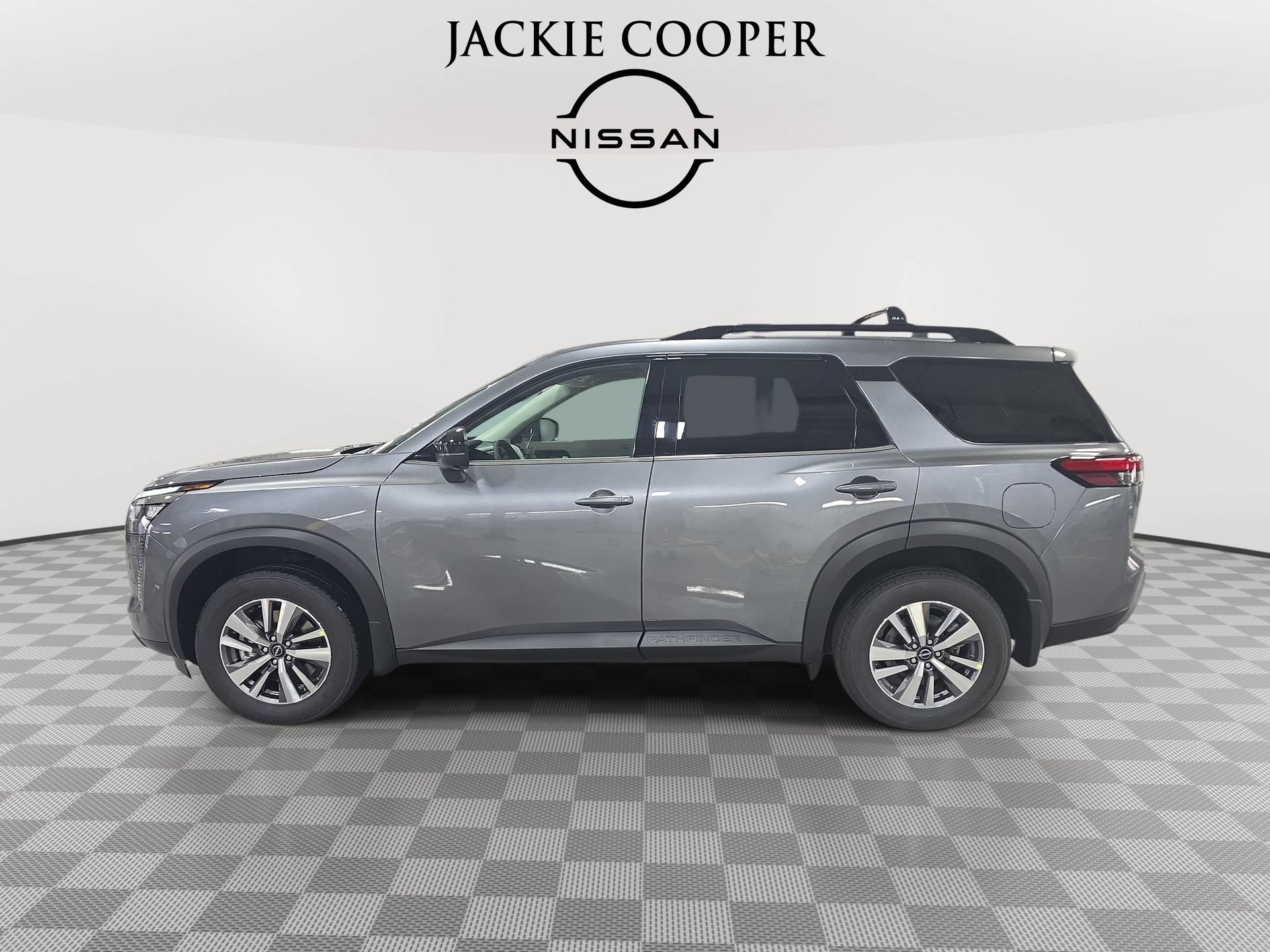 New 2026 Nissan Pathfinder SL FWD image 8