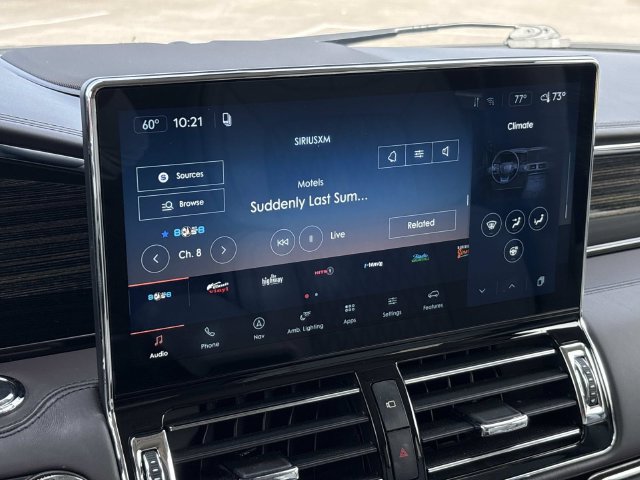 Certified 2024 Lincoln Navigator Black Label AWD/4WD image 33